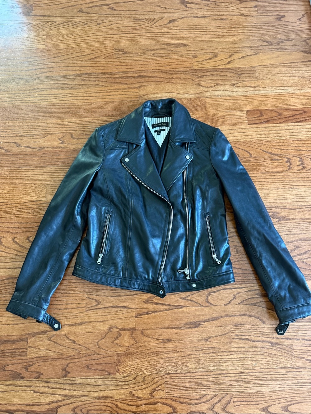 MASSIMO DUTTI Genuine Leather Motorcycle Jacket Quilted Shoulders Black Small